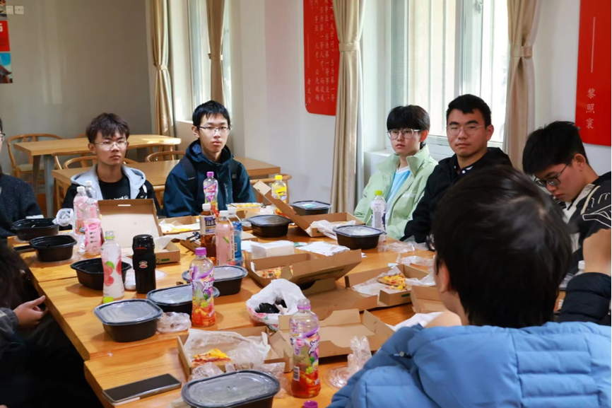 1701998160995537.png 图片 2.png